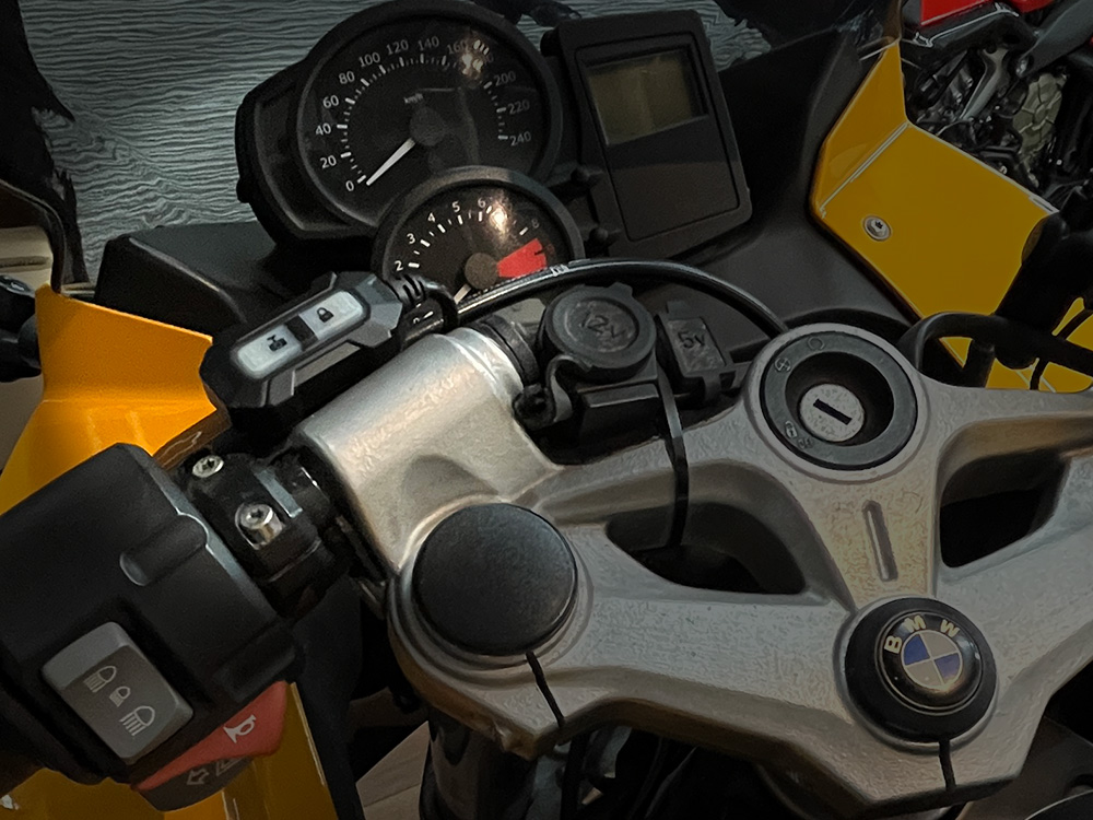 二輪車専用2カメラドライブレコーダー『MOTOR DVR-X9』 - 画像 (3)